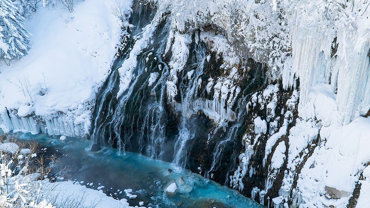 Furano shirahigge falls winter