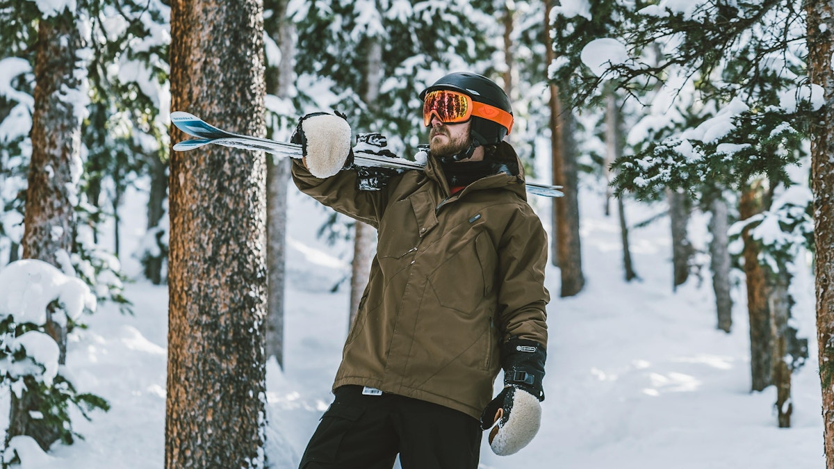 Winter tree helmet unsplash