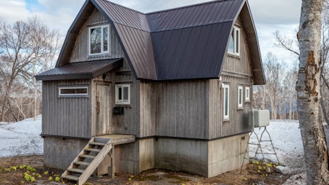 Chisenupuri Cabin 18