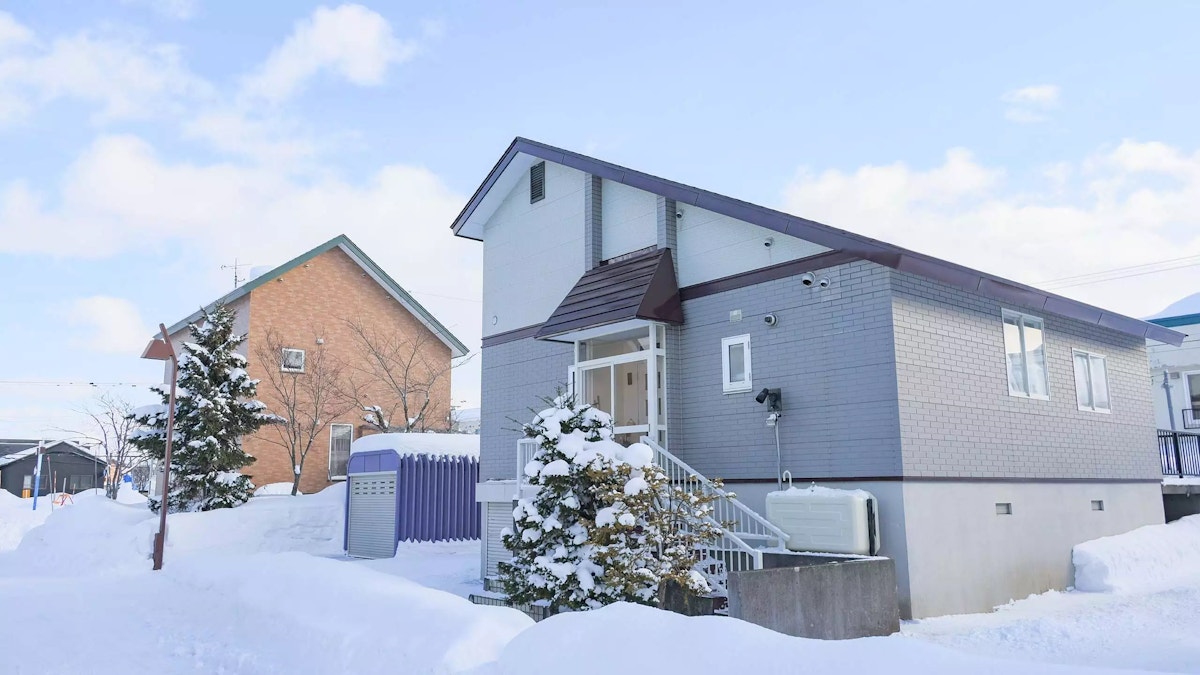 Kutchan S4 W2 House1