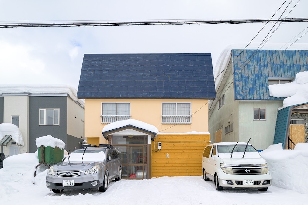 Niseko Realty Kutchan Yellow House 1