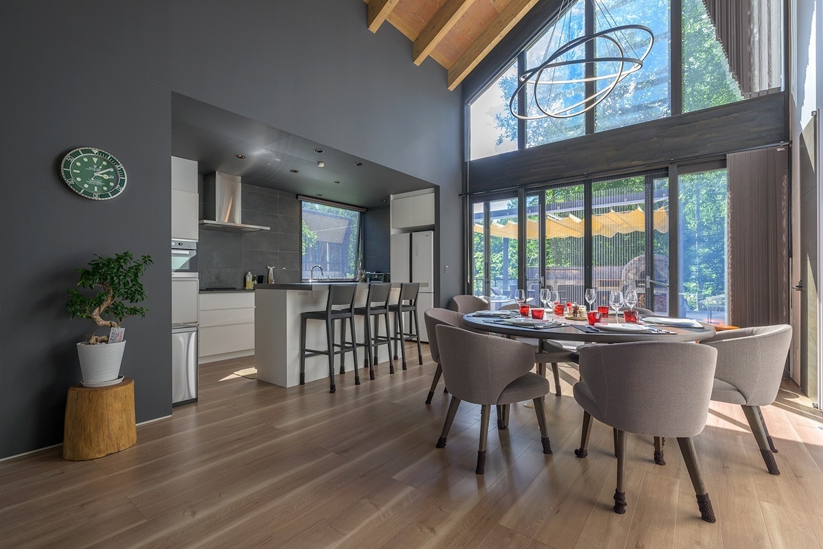 Niseko Realty Chalet Wavy 7