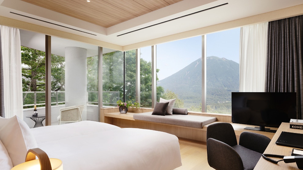 Setsu Niseko Three Bedroom Master Bedroom Yotei with Terrace 327