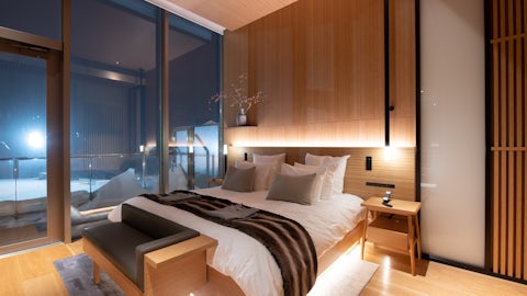 Skye Niseko Interior Yotei East Bedroom High Res 3