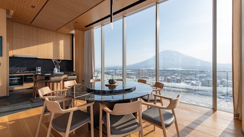 Skye Niseko Interior Yotei West Living Room High Res 6